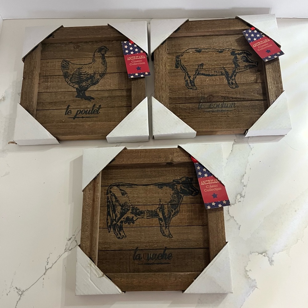 Farmhouse Decor chicken, pig and cow set of 3.